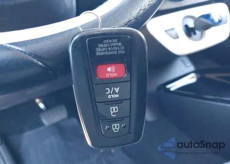 2018 Toyota Prius Prime Plus из США, поврежденный, VIN JTDKARFP0J3090801